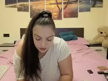 Adellineee  live sex cam