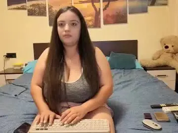 Adellineee  live sex cam