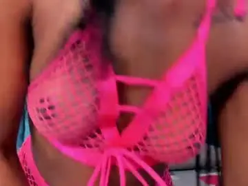 Ariimonroee  live sex cam