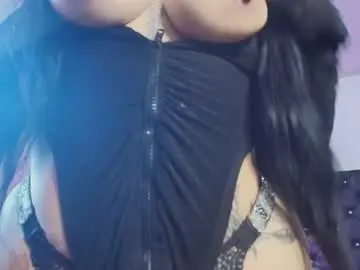 Giannaroberts  live sex cam