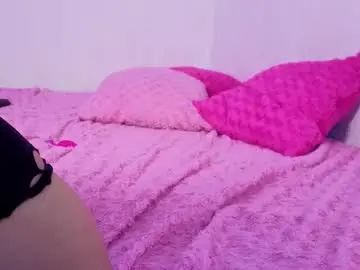 Giannaroberts  live sex cam