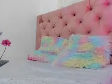 Katia_777_  live sex cam