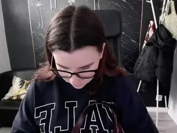 Littleviki_  live sex cam