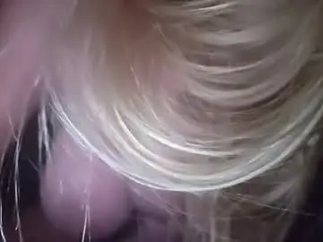 Lizzie88showers  live sex cam