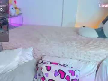 Millie_lamar  live sex cam