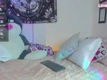Millie_lamar  live sex cam