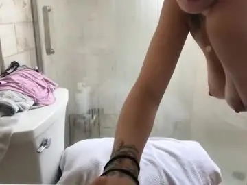 Mommymamacita  live sex cam