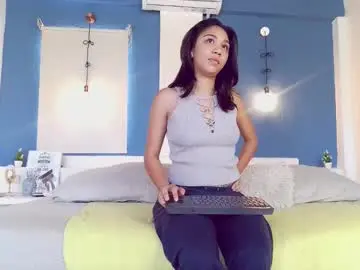 Nanamilan_  live sex cam