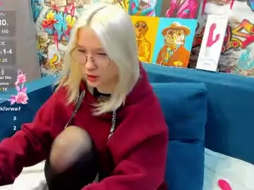 Nika_sm  live sex cam