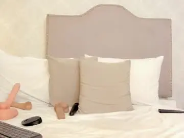 Susanthomass  live sex cam