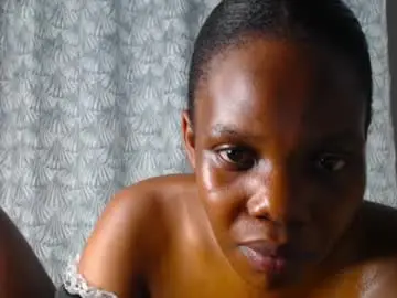 Sweetlipsmama  live sex cam