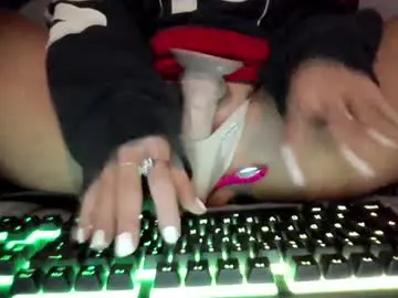 Thepeachprincess  live sex cam