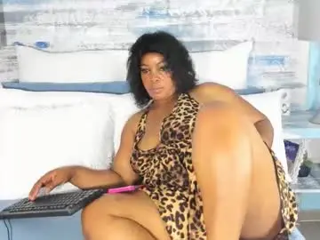 Xcamilla83x  live sex cam