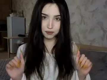 Amiyulo  live sex cam