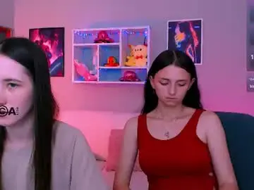 Caroline_honeyy  live sex cam