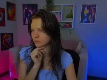 Caroline_honeyy  live sex cam