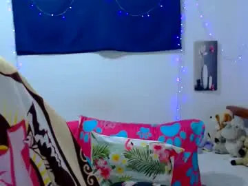 Cristinewinter  live sex cam