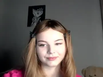 Doratixx0  live sex cam