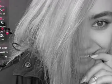 Eva_happy  live sex cam