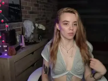 Eva_happy  live sex cam