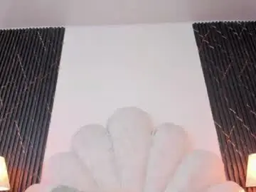 Jaslyn__smith  live sex cam