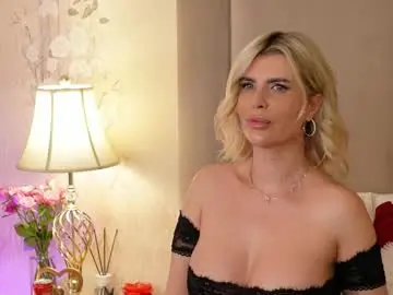 Lanasinn  live sex cam