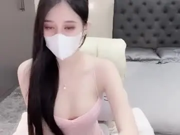 Lucii04  live sex cam