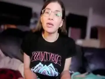 Trinityxsecret  live sex cam