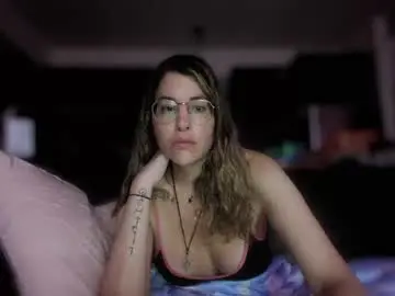 Trinityxsecret  live sex cam