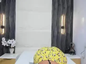 Zoe_naughtyy  live sex cam