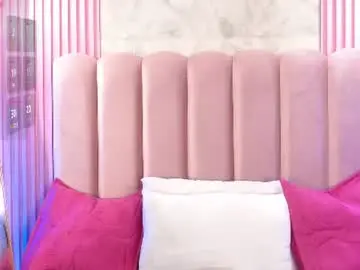Arianarougee  live sex cam