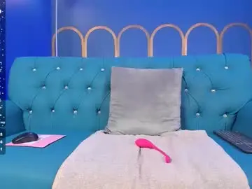 Brennastone  live sex cam