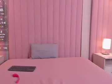 Brennastone  live sex cam