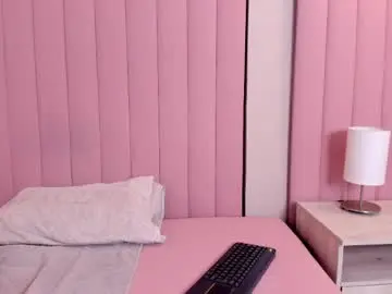 Brennastone  live sex cam