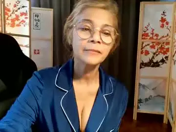 Francelune  live sex cam