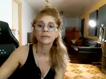 Francelune  live sex cam