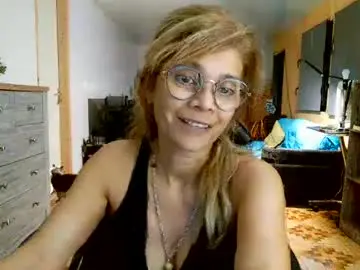 Francelune  live sex cam
