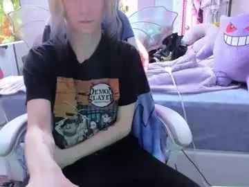 Greeneyedlovexo  live sex cam