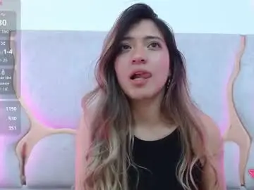 Hanaa_tay  live sex cam