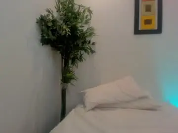 Hilary_torres  live sex cam