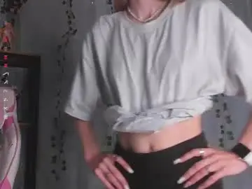 Jenevacustis  live sex cam