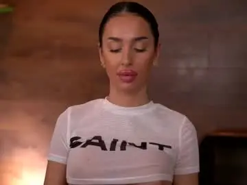 Kairaandrews  live sex cam