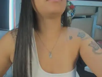 Laura__js_  live sex cam