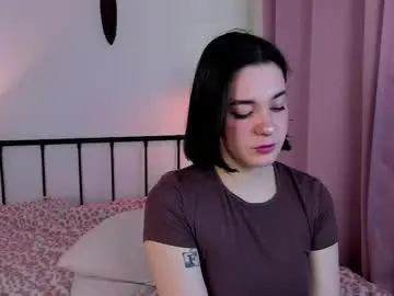 Liyaflyhigh  live sex cam