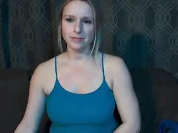 Lovingsummer  live sex cam