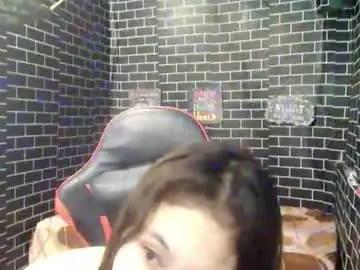 Lucsin  live sex cam