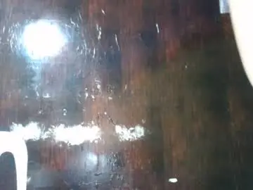 Lucsin  live sex cam