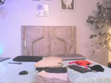 Miaakittyy  live sex cam