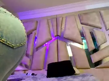 Natalyefoster  live sex cam