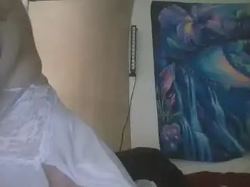 Shymilf535  live sex cam